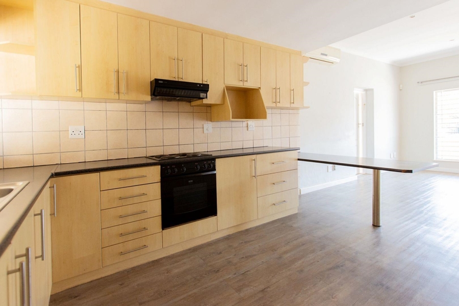 7 Bedroom Property for Sale in Middedorp Western Cape